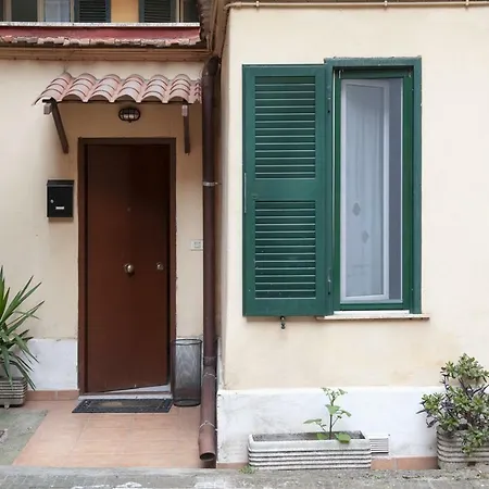 Easytravelapartmentroma Central Apartment Rom